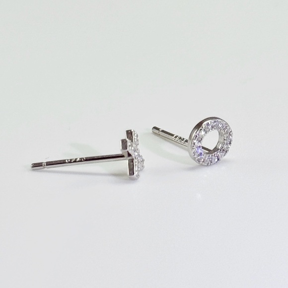 Letter X&O Asymmetry Studs Earrings w/CZ-ECZ016 - Picture 7 of 16